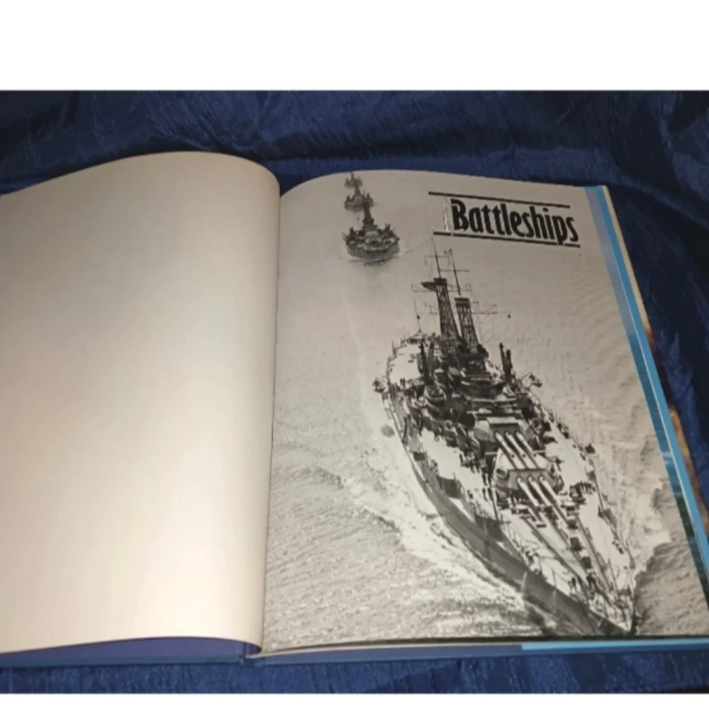 Set of 2, Battleships and Aircraft Carriers from Bison Books 1982 - Picture 6 of 9